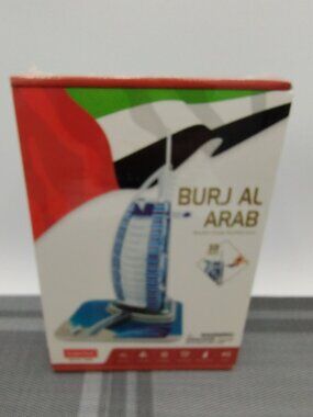 Burj AL Arab 3D 46 piece Cubic Fun Puzzle NWT